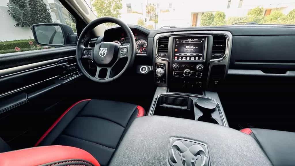 Dodge RAM LPG*SPORT*CLEAN CARFAX*UNFALLFREI*4X4*LEDER*AHK 12/2018-photo-44