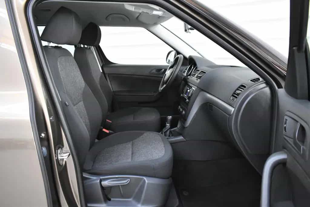 Skoda Yeti Active+AHK+SHZ+Tempomat+PDC+88.000KM 12/2015-photo-10