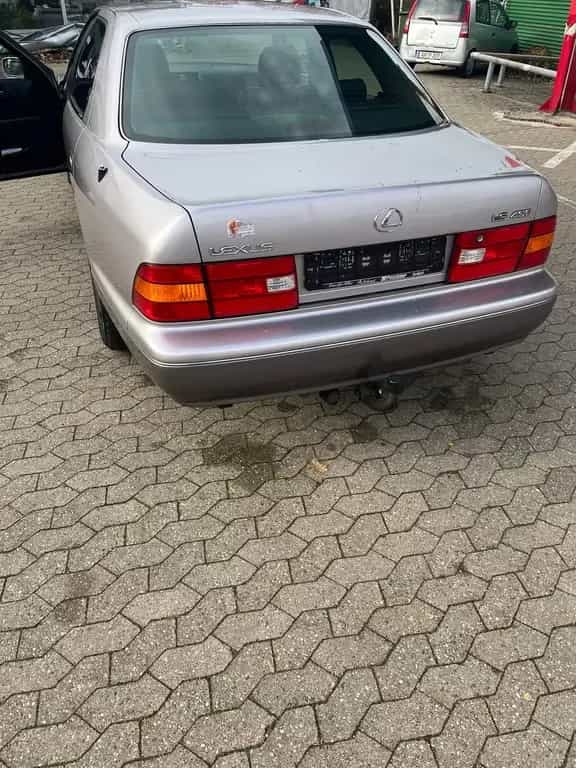 Lexus LS 400 4.0 V8 Auto - 10/1997-photo-1