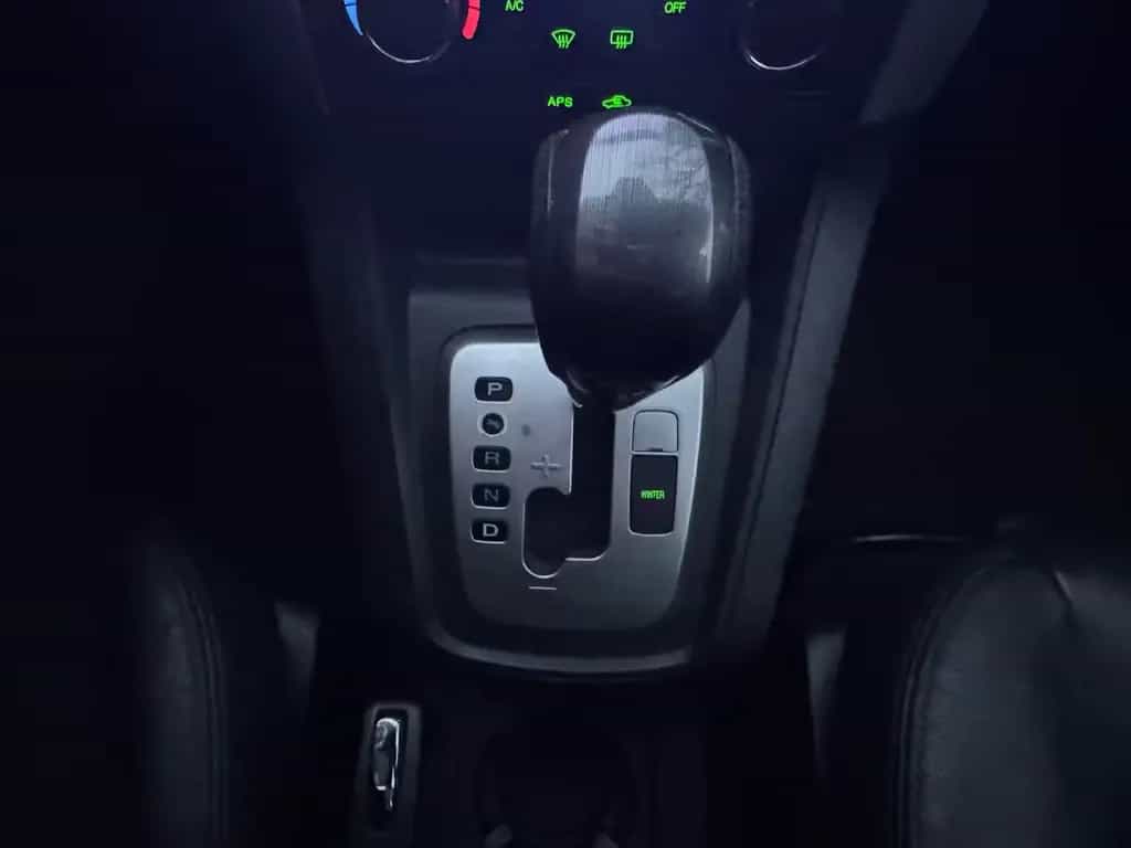 Chevrolet Captiva 3.2 LS 2WD TÜVNEU*Autom*Klima*7 Sitzer 09/2007-photo-24