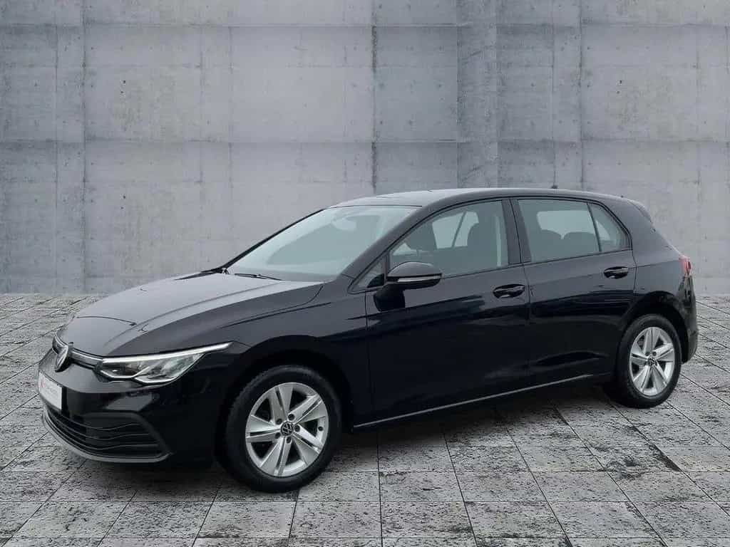 Volkswagen Golf VIII 1.5 TSI LIFE LED+NAV+SHZ+2xPDC+AHK+DAB 03/2020-photo-1