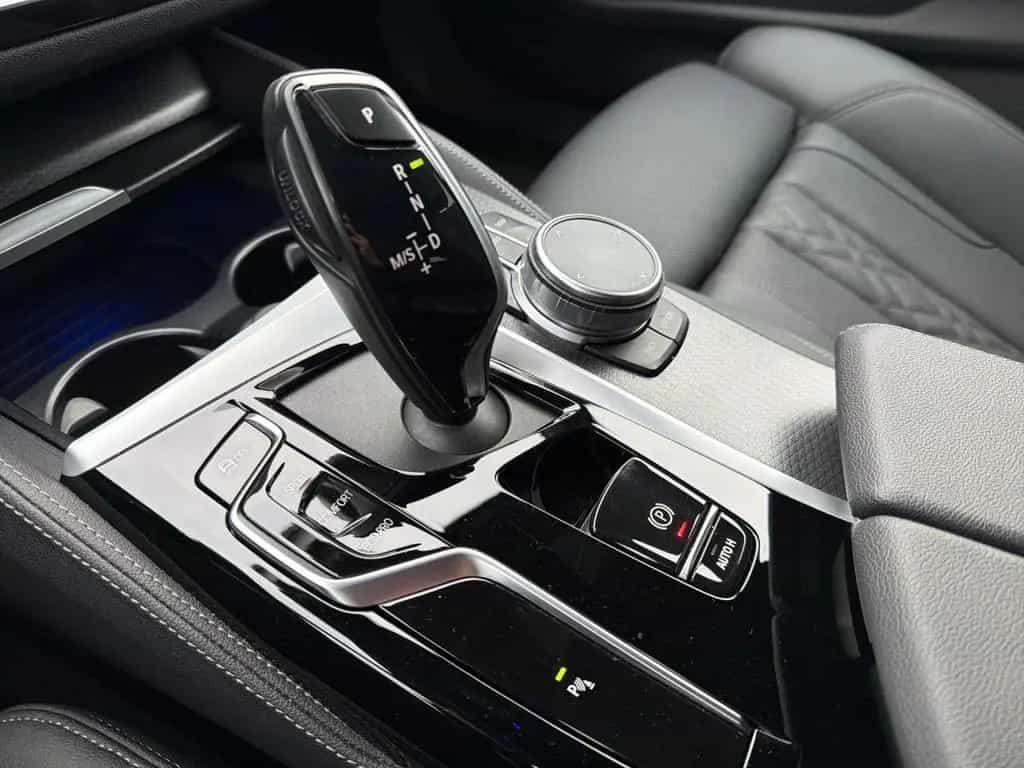 BMW 5 Series 520d Touring M Sport ACC Kamera Leder LCProf LED 12/2023-photo-13