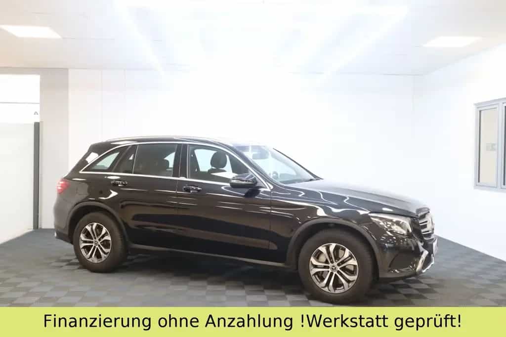 Mercedes-Benz GLC 250 4Matic*Navi*CAM*ACC*AHK 12/2017-photo-1