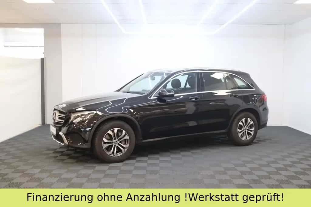 Mercedes-Benz GLC 250 4Matic*Navi*CAM*ACC*AHK 12/2017-photo-2