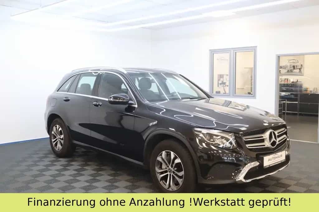 Mercedes-Benz GLC 250 4Matic*Navi*CAM*ACC*AHK 12/2017-photo-4