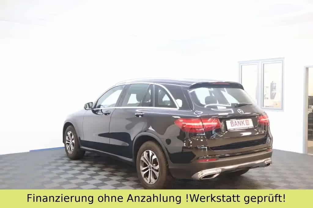 Mercedes-Benz GLC 250 4Matic*Navi*CAM*ACC*AHK 12/2017-photo-8