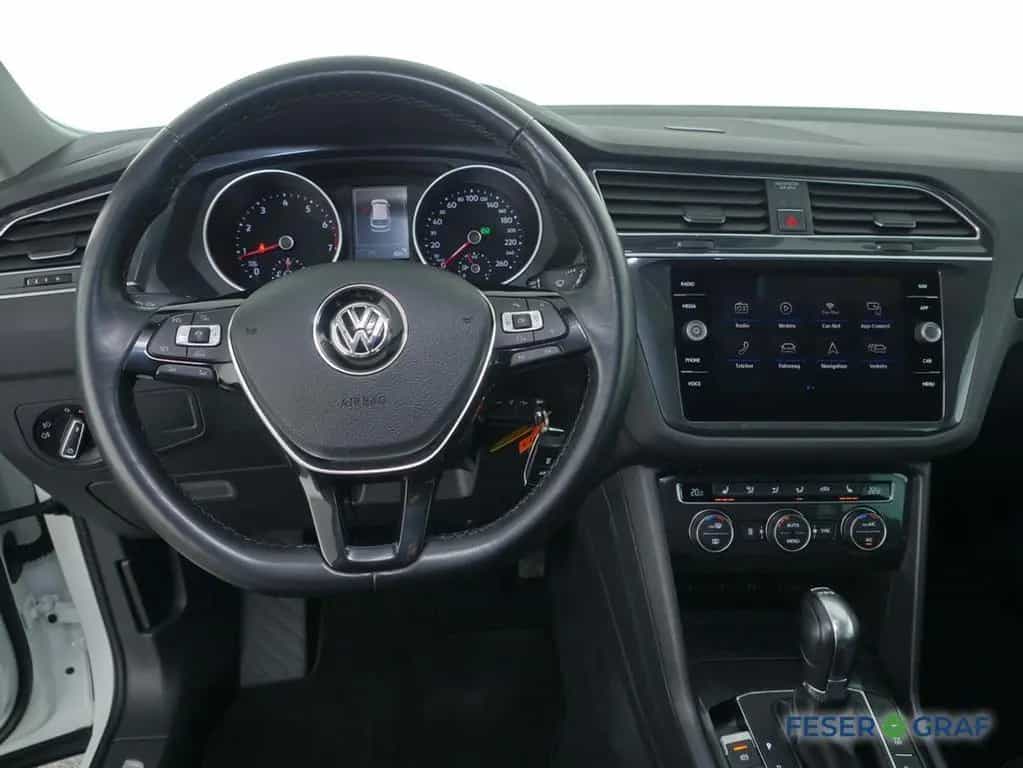 Volkswagen Tiguan 2.0TSI Highline 4x4 DSG Standheizung Navi 04/2018-photo-6