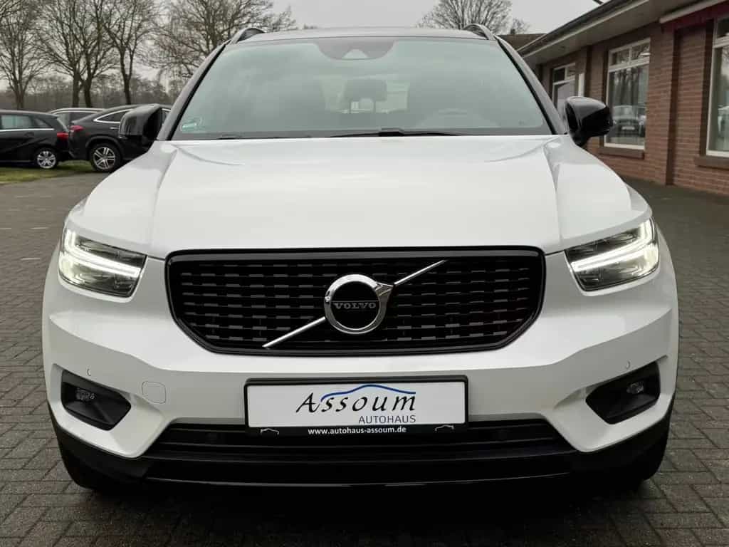 Volvo XC40 R Design 2WD/Kamera/AHK/LED/Digital/Memory 02/2021-photo-1