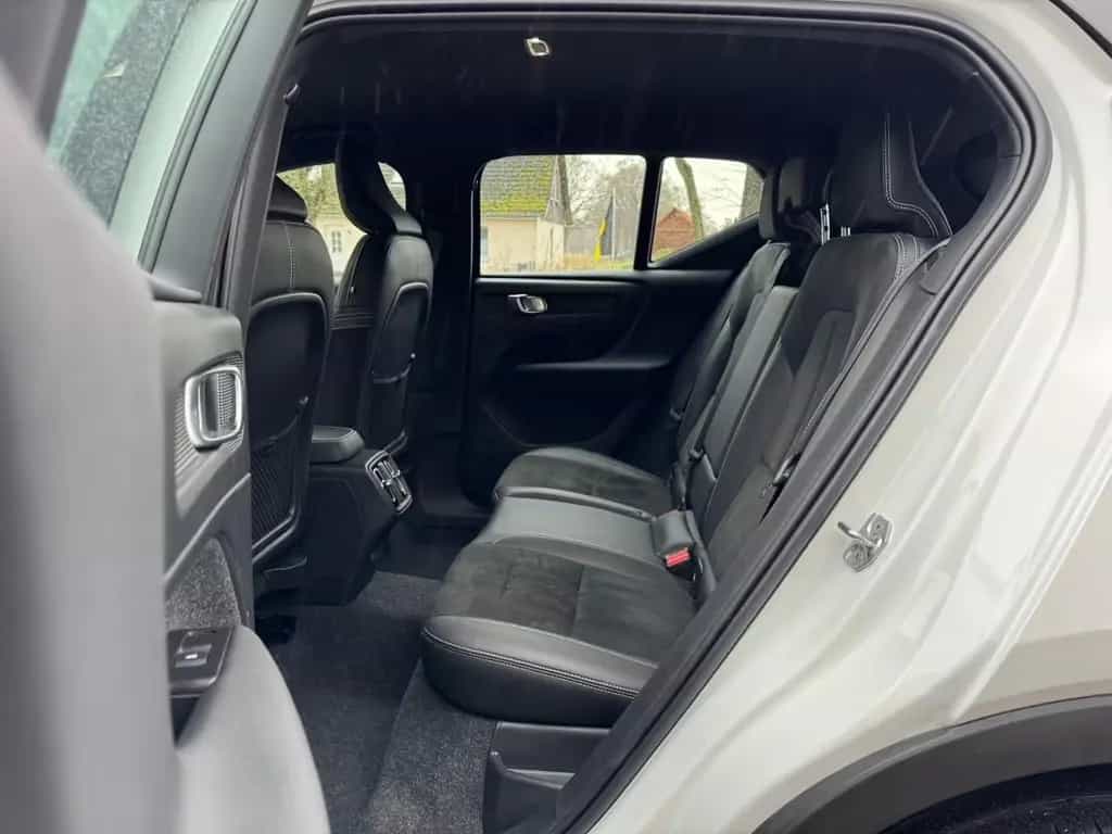 Volvo XC40 R Design 2WD/Kamera/AHK/LED/Digital/Memory 02/2021-photo-10