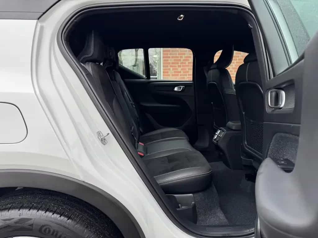 Volvo XC40 R Design 2WD/Kamera/AHK/LED/Digital/Memory 02/2021-photo-11