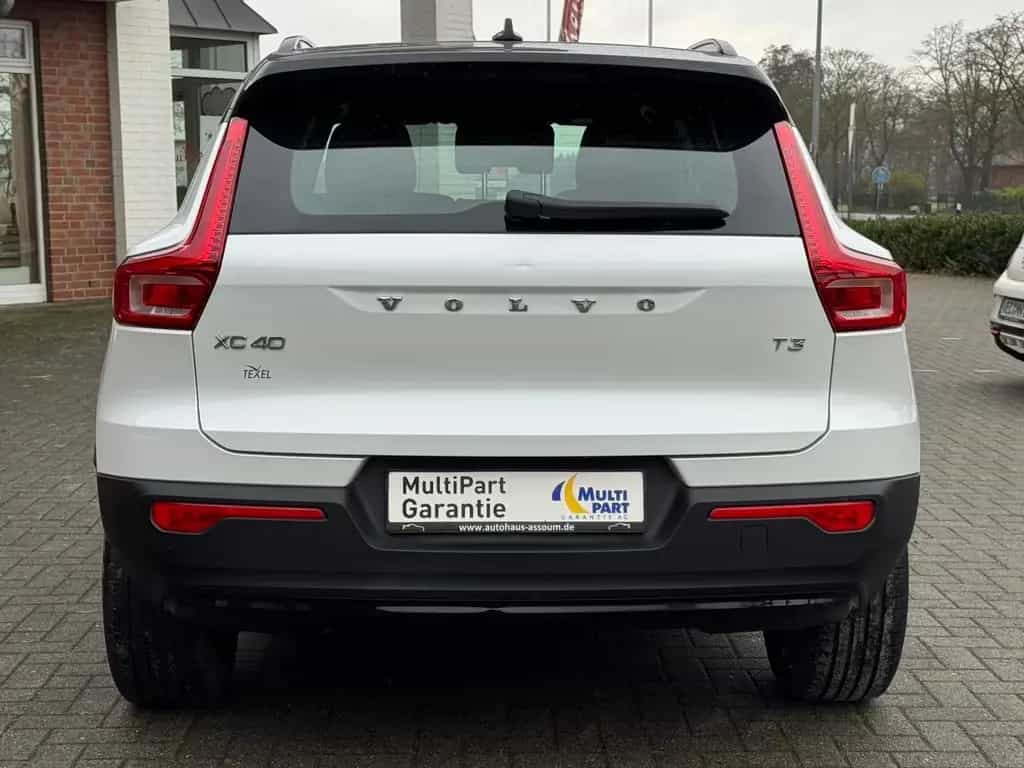Volvo XC40 R Design 2WD/Kamera/AHK/LED/Digital/Memory 02/2021-photo-5