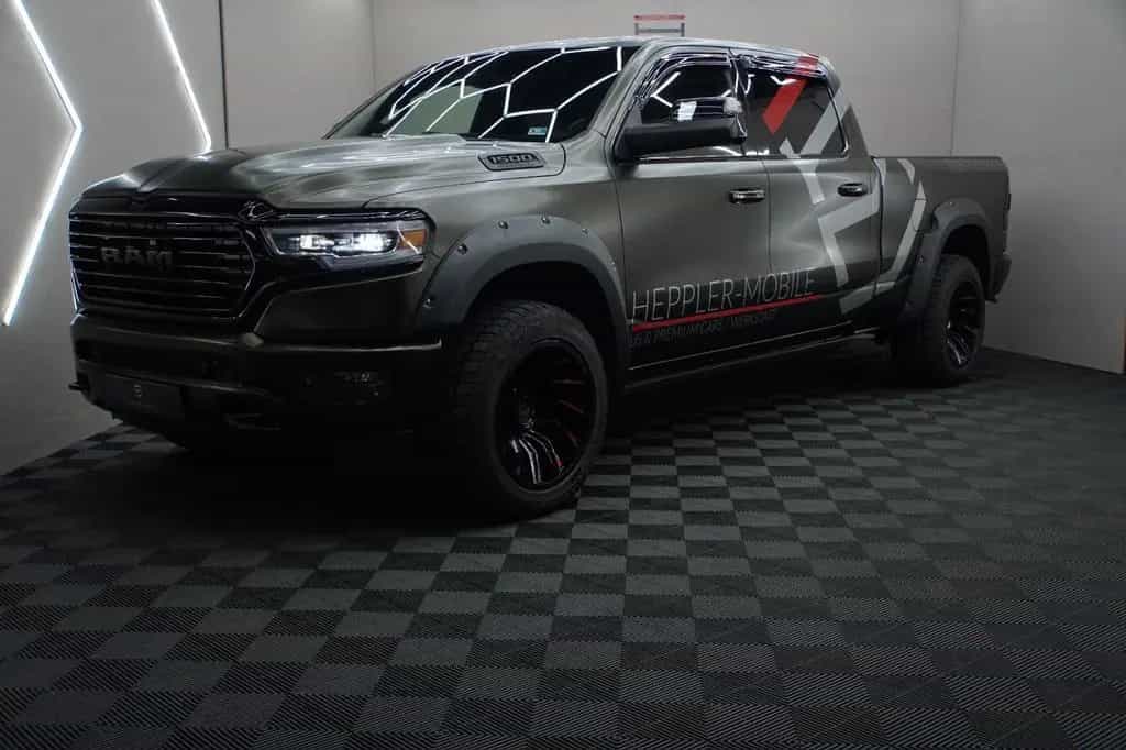 Dodge RAM 1500 Laramie Longhorn 07/2019-photo-3