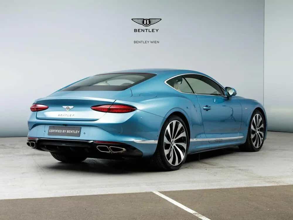 Bentley Continental GT Azure V8 Hybrid 12/2025-photo-3