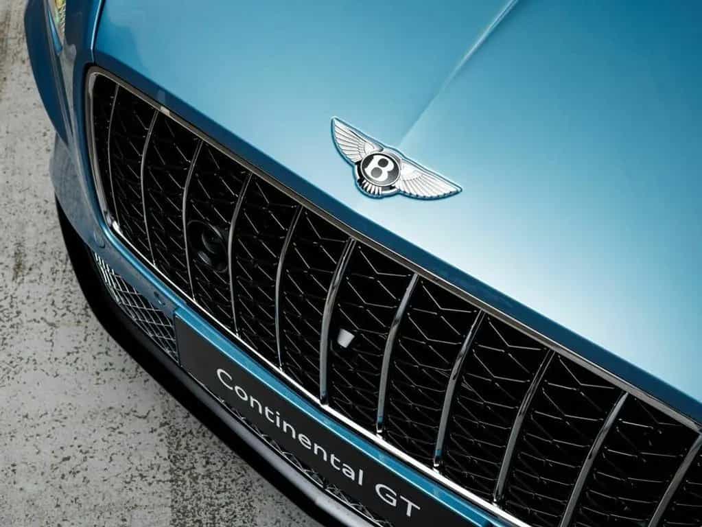 Bentley Continental GT Azure V8 Hybrid 12/2025-photo-6