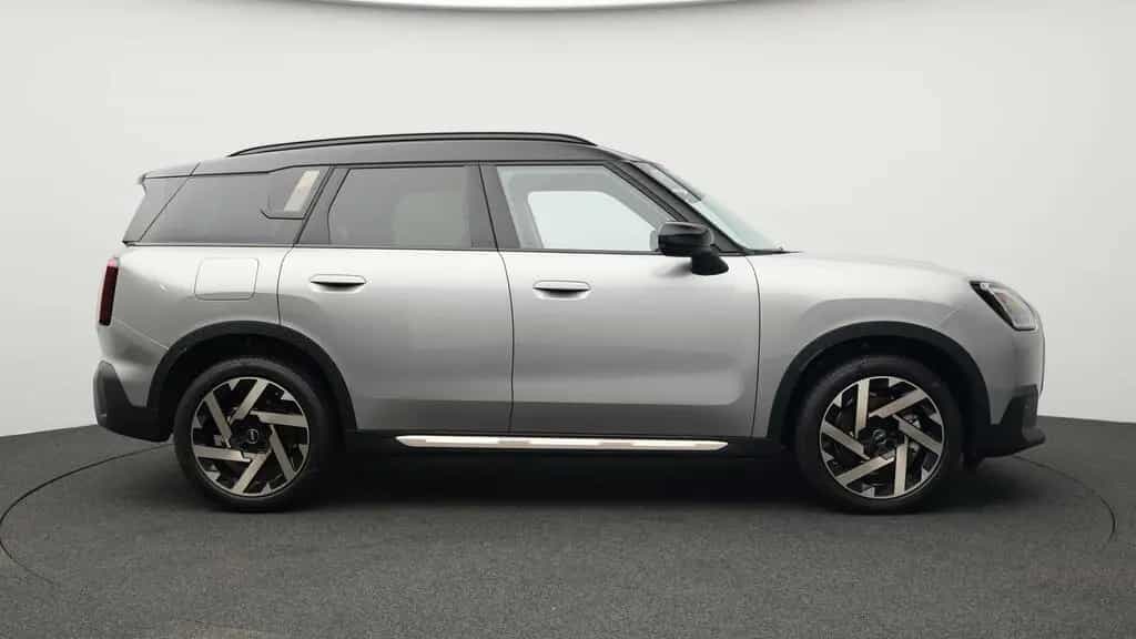 MINI Countryman C (Cooper) Countryman C 03/2025-photo-3