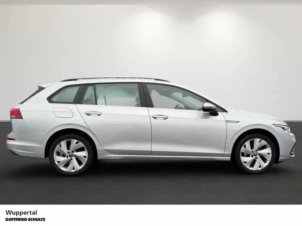Volkswagen Golf Var 1.5 TSI Style NAVI ACC LED SHZ PDC LM 07/2021-photo-2