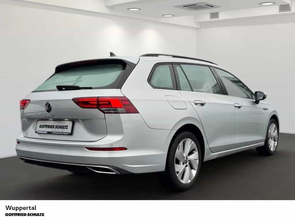 Volkswagen Golf Var 1.5 TSI Style NAVI ACC LED SHZ PDC LM 07/2021-photo-3