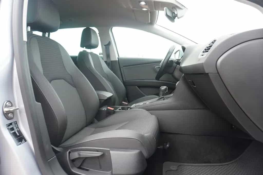 Seat Leon ST 1.5 TSI DSG Xcellence LED Navi Teilleder 07/2020-photo-10