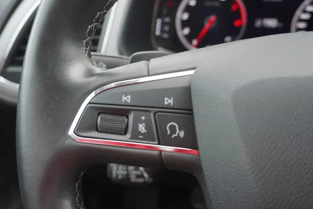 Seat Leon ST 1.5 TSI DSG Xcellence LED Navi Teilleder 07/2020-photo-19