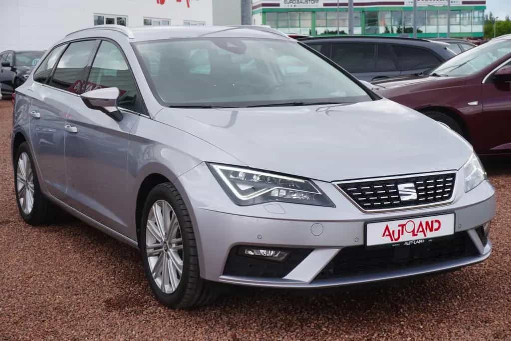 Seat Leon ST 1.5 TSI DSG Xcellence LED Navi Teilleder 07/2020-photo-6