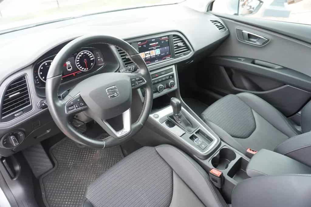 Seat Leon ST 1.5 TSI DSG Xcellence LED Navi Teilleder 07/2020-photo-7