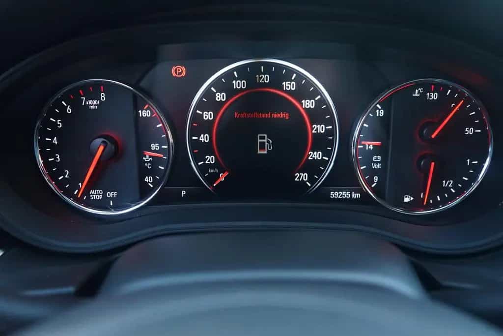 Opel Insignia ST 2.0 DI 4x4 LED Navi ACC Head-Up DAB 04/2018-photo-15