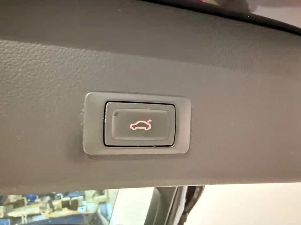 Audi A6 2.0TFSI Avant quattro AHK ACC LED PANO Navi 08/2018-photo-29