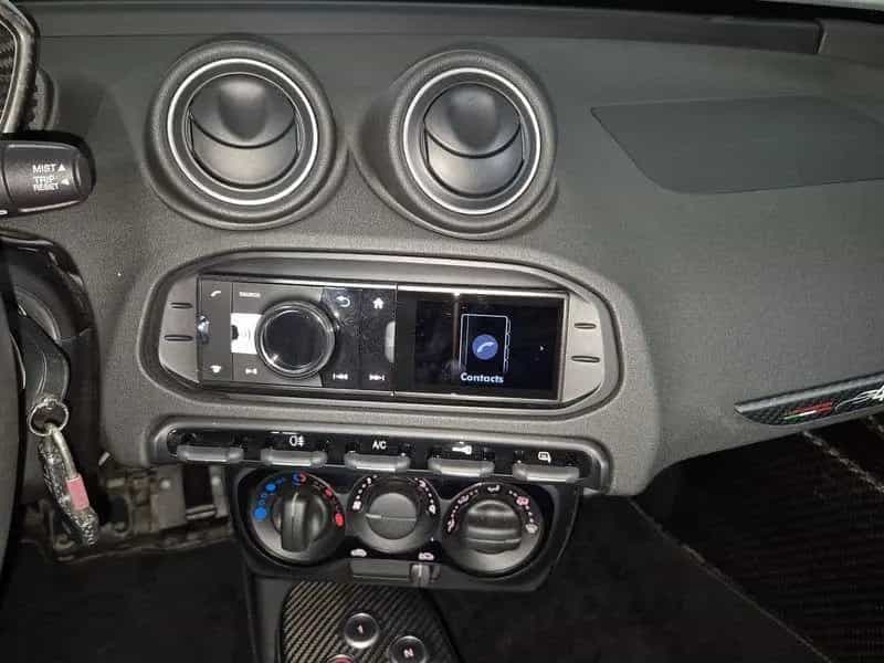 Alfa Romeo 4C Coupe 1750 tbi Competizione 240cv 05/2014-photo-10