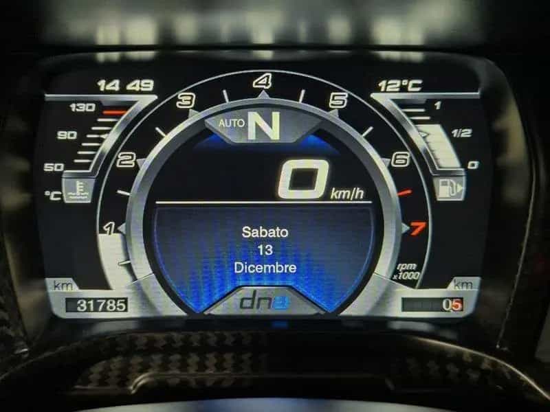 Alfa Romeo 4C Coupe 1750 tbi Competizione 240cv 05/2014-photo-13