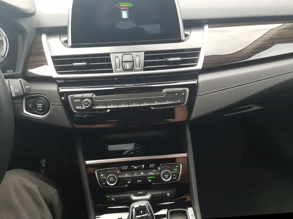 BMW 2 Series 218i GRAN TOURER LUXURY LINE BUSINESS CONNECT 11/2019-photo-18