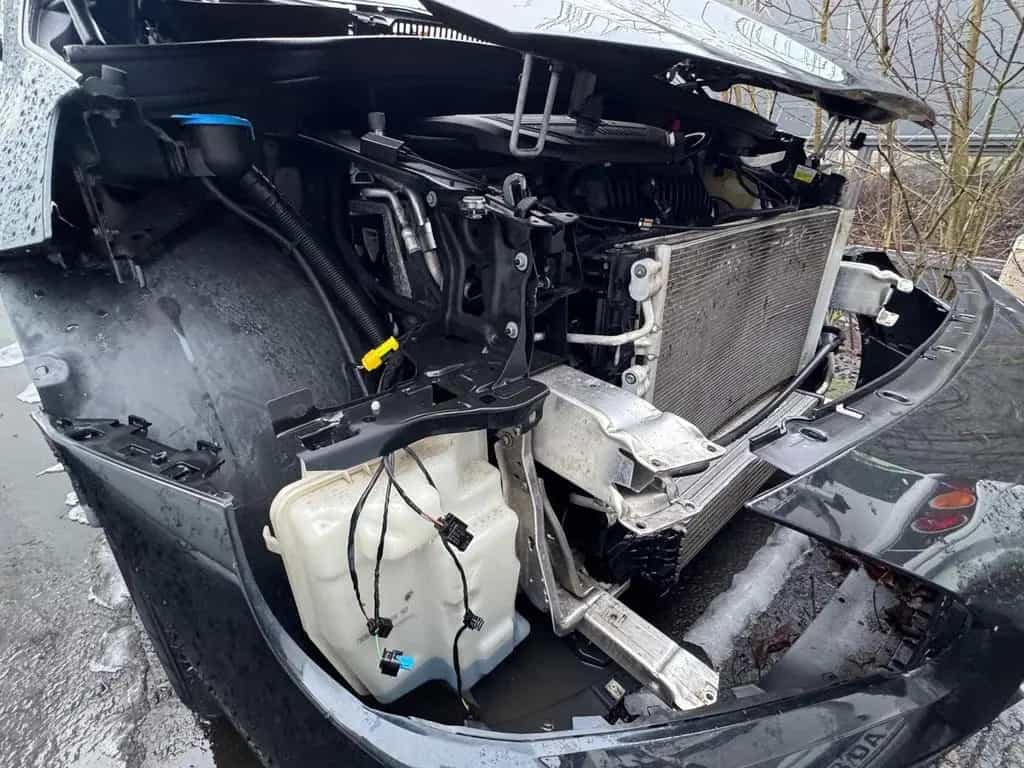 BMW 2 Series 218i GRAN TOURER LUXURY LINE BUSINESS CONNECT 11/2019-photo-24
