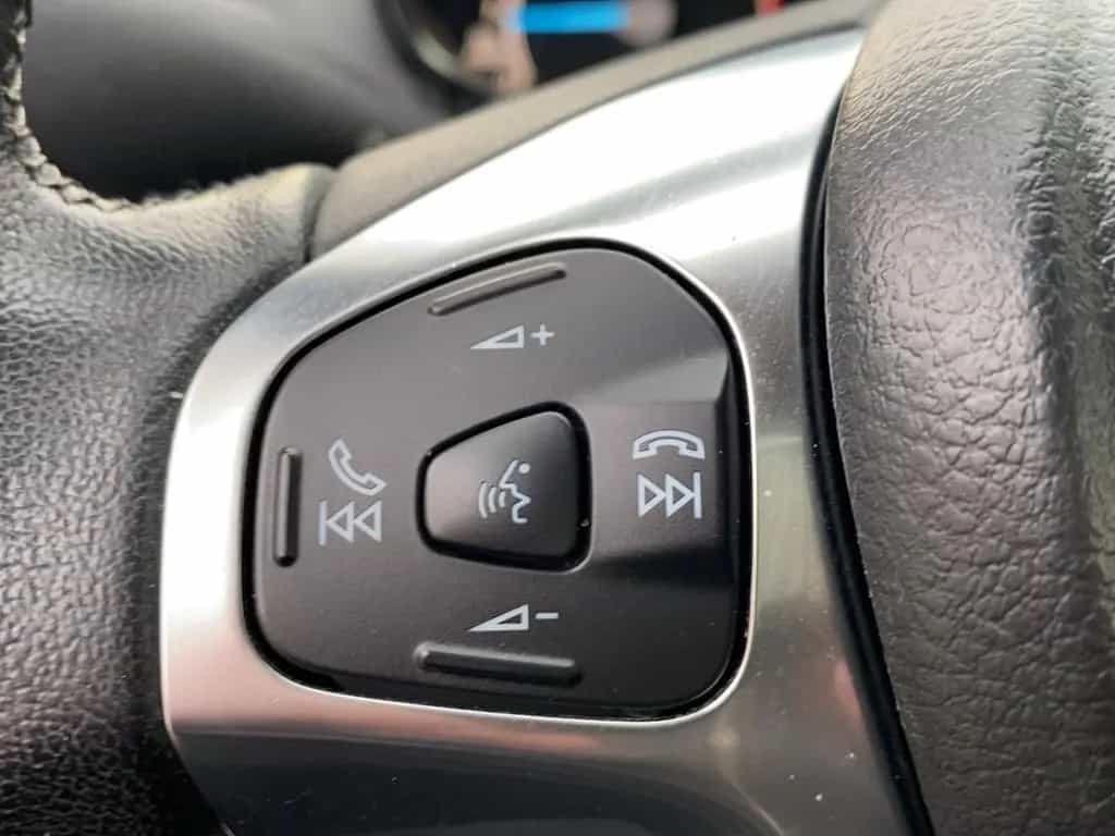 Ford B-Max 1.6 Duratec Sync Edition LED*SHZ*SYNC*AUT 07/2016-photo-13