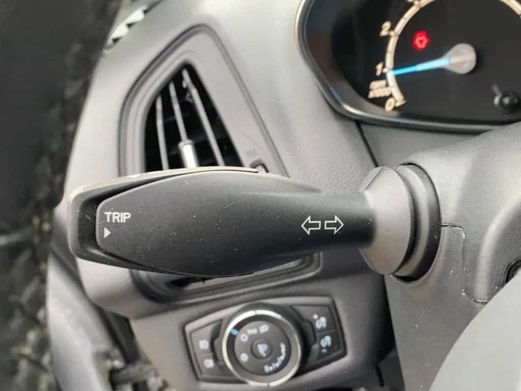 Ford B-Max 1.6 Duratec Sync Edition LED*SHZ*SYNC*AUT 07/2016-photo-14