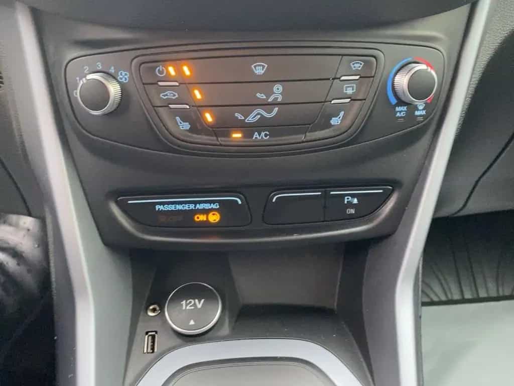 Ford B-Max 1.6 Duratec Sync Edition LED*SHZ*SYNC*AUT 07/2016-photo-17