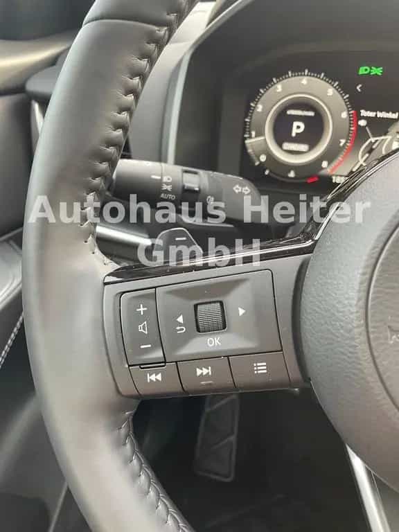 Nissan Qashqai 1.3 MHEV N-Connecta / 360°+HUD 06/2025-photo-19