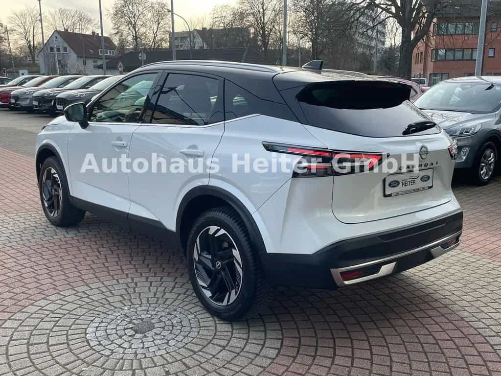 Nissan Qashqai 1.3 MHEV N-Connecta / 360°+HUD 06/2025-photo-3