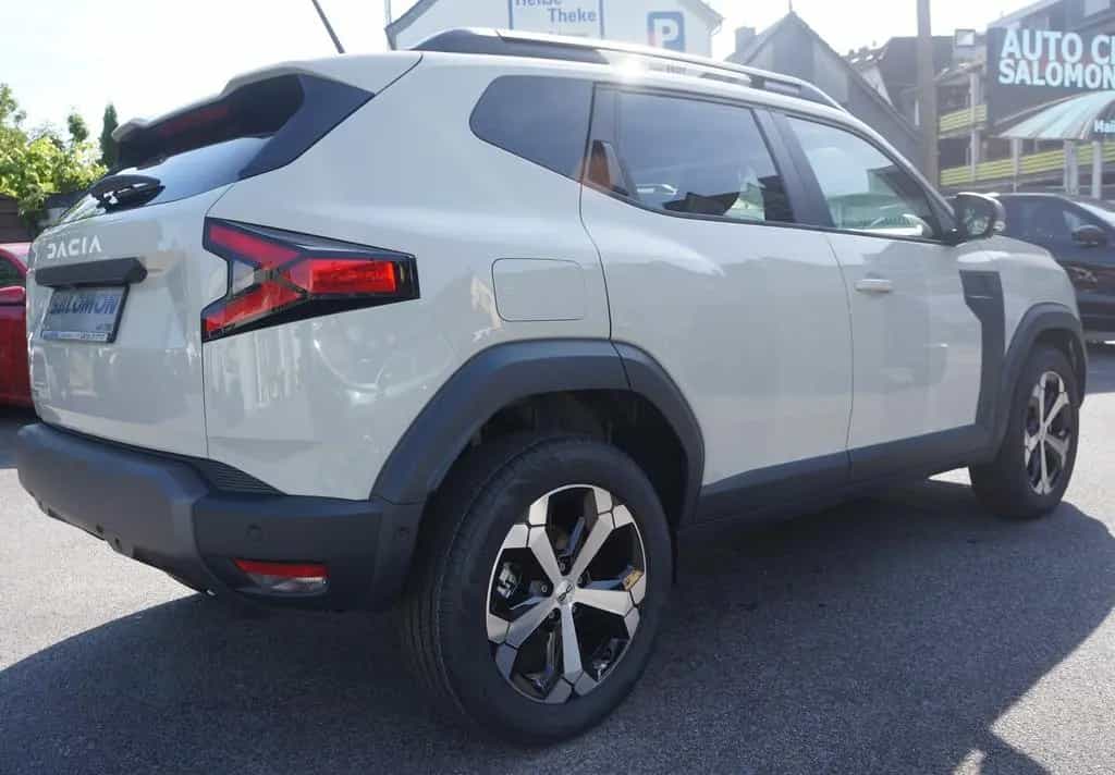 Dacia Duster III TCe150AUTOM*Journey+ NAVI+4 CAM+18Zol 01/2026-photo-7