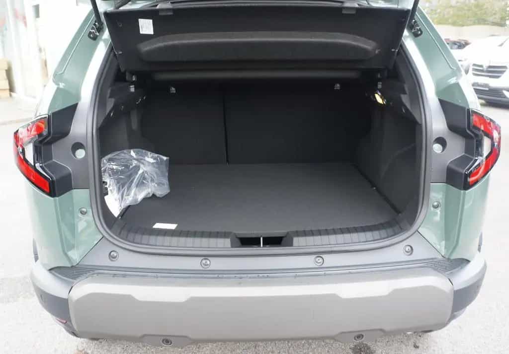 Dacia Duster III TCe150AUTOM*Journey+ NAVI+abn. AHK 01/2026-photo-26