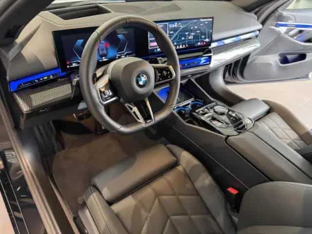 BMW 5 Series 520 d xDrive Touring M Sport H&K+StandHZG+AHK 05/2025-photo-8