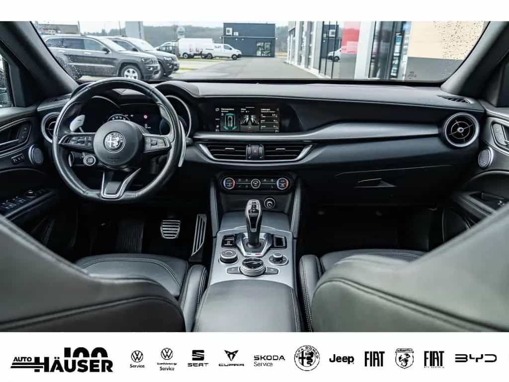 Alfa Romeo Stelvio Veloce 2.2 Diesel AT8 Q4 PANO AHK HARMAN 11/2023-photo-16