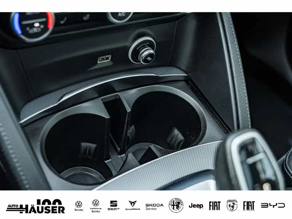 Alfa Romeo Stelvio Veloce 2.2 Diesel AT8 Q4 PANO AHK HARMAN 11/2023-photo-26