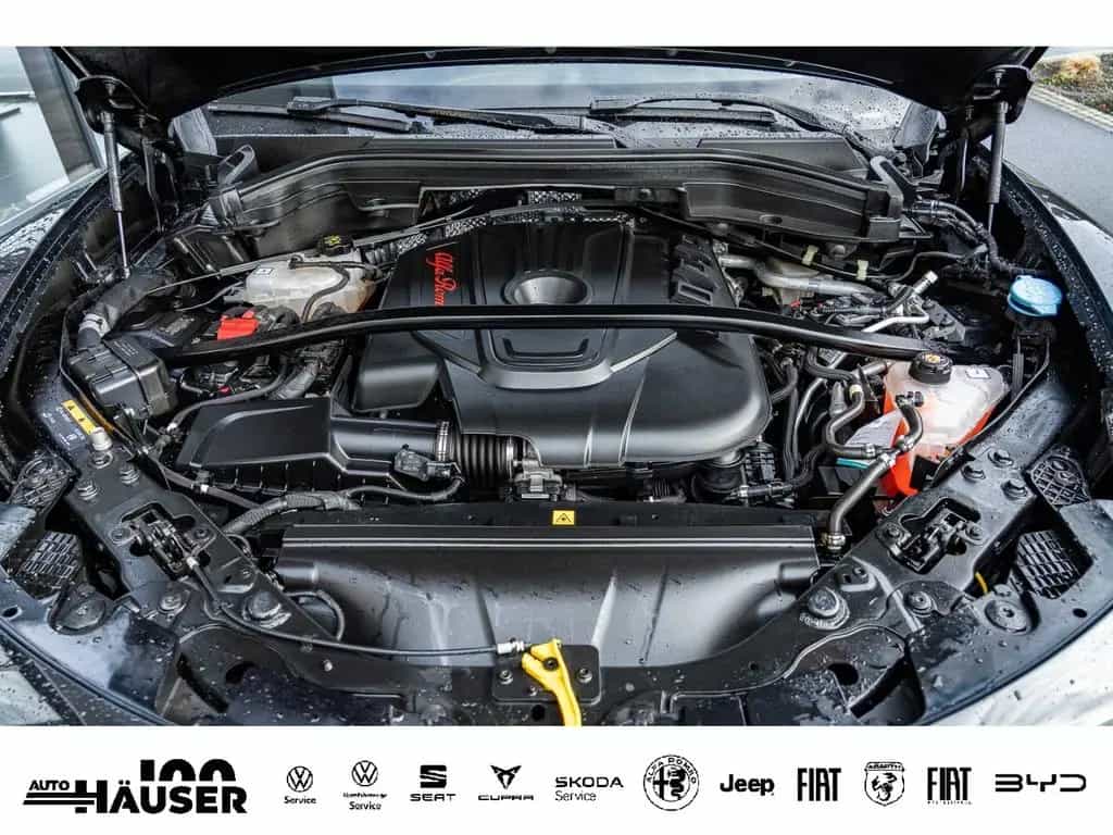 Alfa Romeo Stelvio Veloce 2.2 Diesel AT8 Q4 PANO AHK HARMAN 11/2023-photo-28