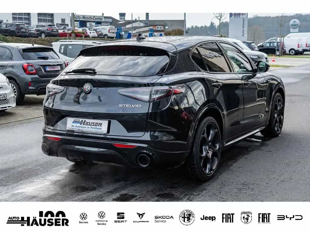 Alfa Romeo Stelvio Veloce 2.2 Diesel AT8 Q4 PANO AHK HARMAN 11/2023-photo-3