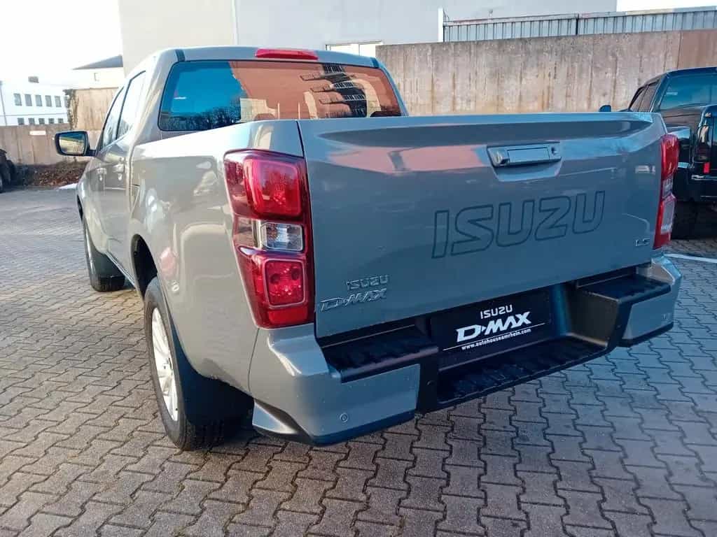 Isuzu D-Max DoubleCab LS sofort bis 18% Nachlass ! null-photo-3