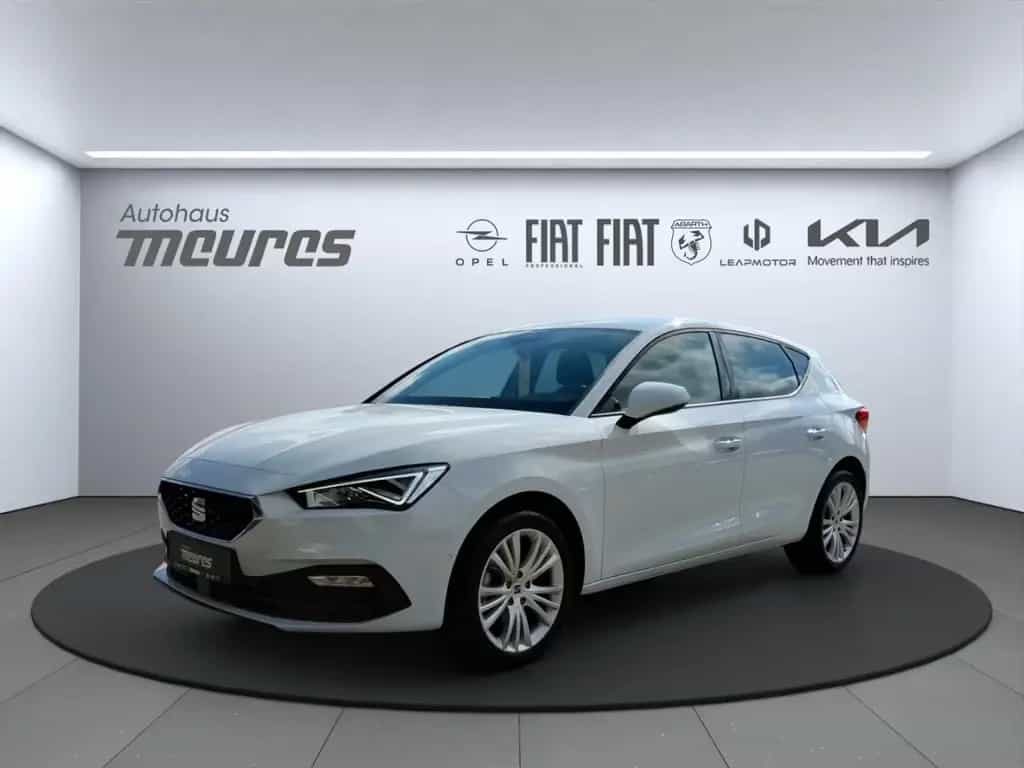 Seat Leon 1.5 Style DSG eTSI Apple CarPlay Klimaautom 04/2024-photo-0
