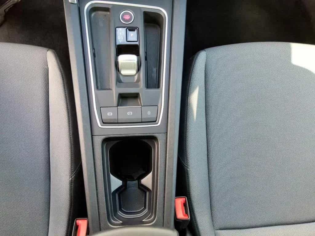 Seat Leon 1.5 Style DSG eTSI Apple CarPlay Klimaautom 04/2024-photo-21