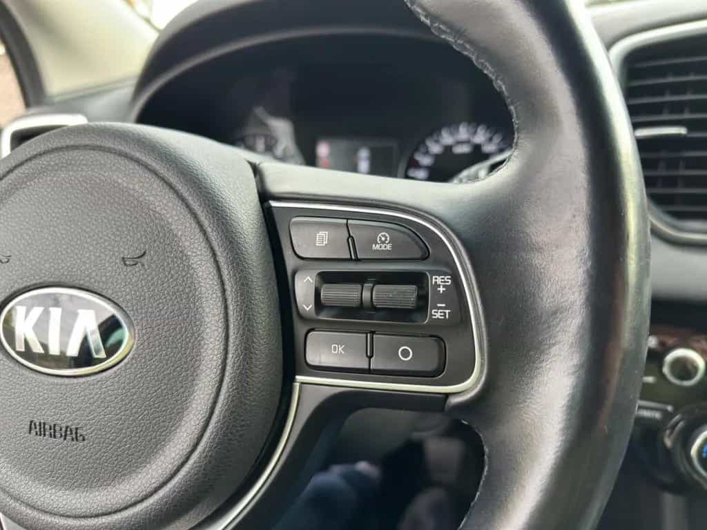 Kia Sportage Spirit 1.6 GDI Navi e-Sitze El. Heckkla 04/2018-photo-26