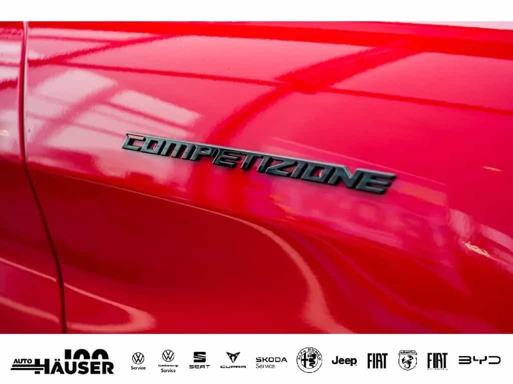 Alfa Romeo Giulia Competizione 2.0 Turbo AT8 Q4 HARMAN-KARD 02/2024-photo-6
