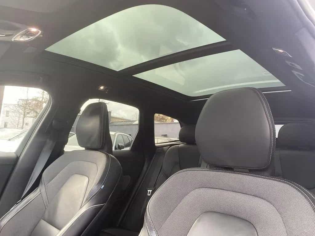 Volvo XC60 B4 AWD R Design ACC CAM FHZ LED PANO SHZ 12/2020-photo-16