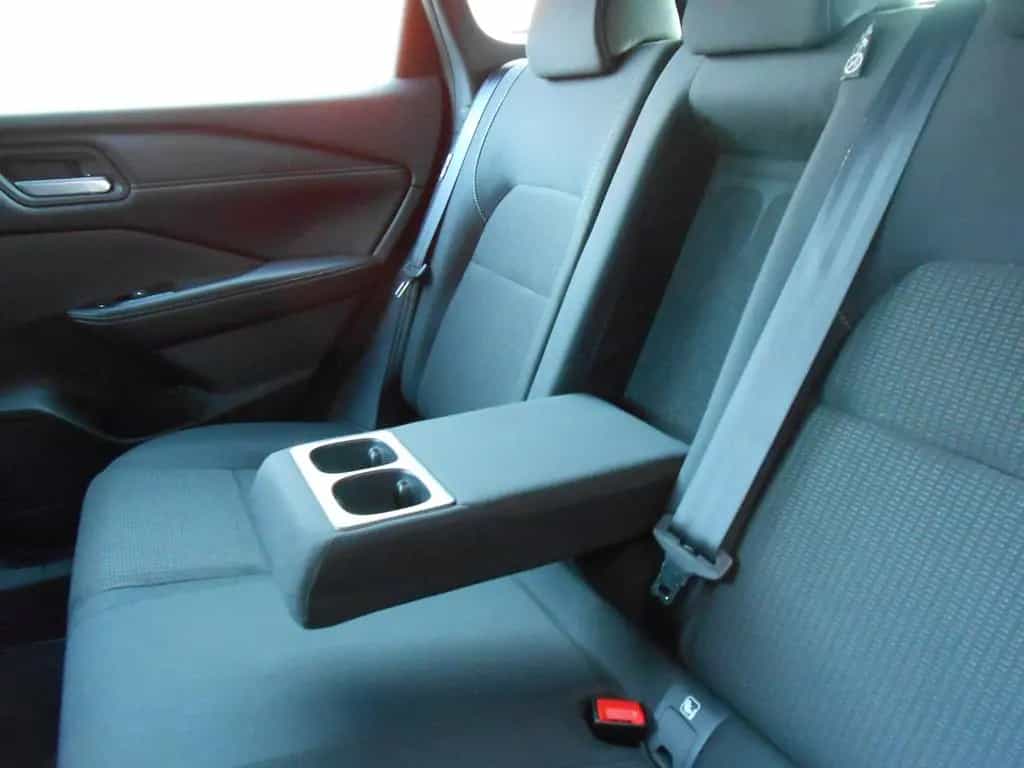 Nissan Qashqai Acenta*WINTERPAKET*NAVI*WINTERRÄDER 11/2021-photo-10